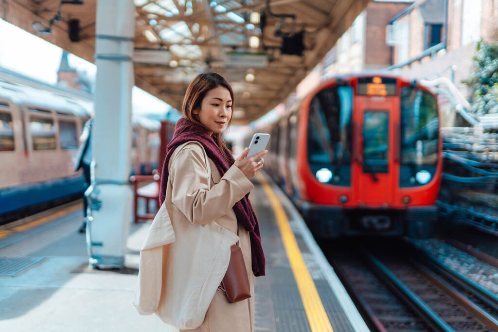 mobile ai train